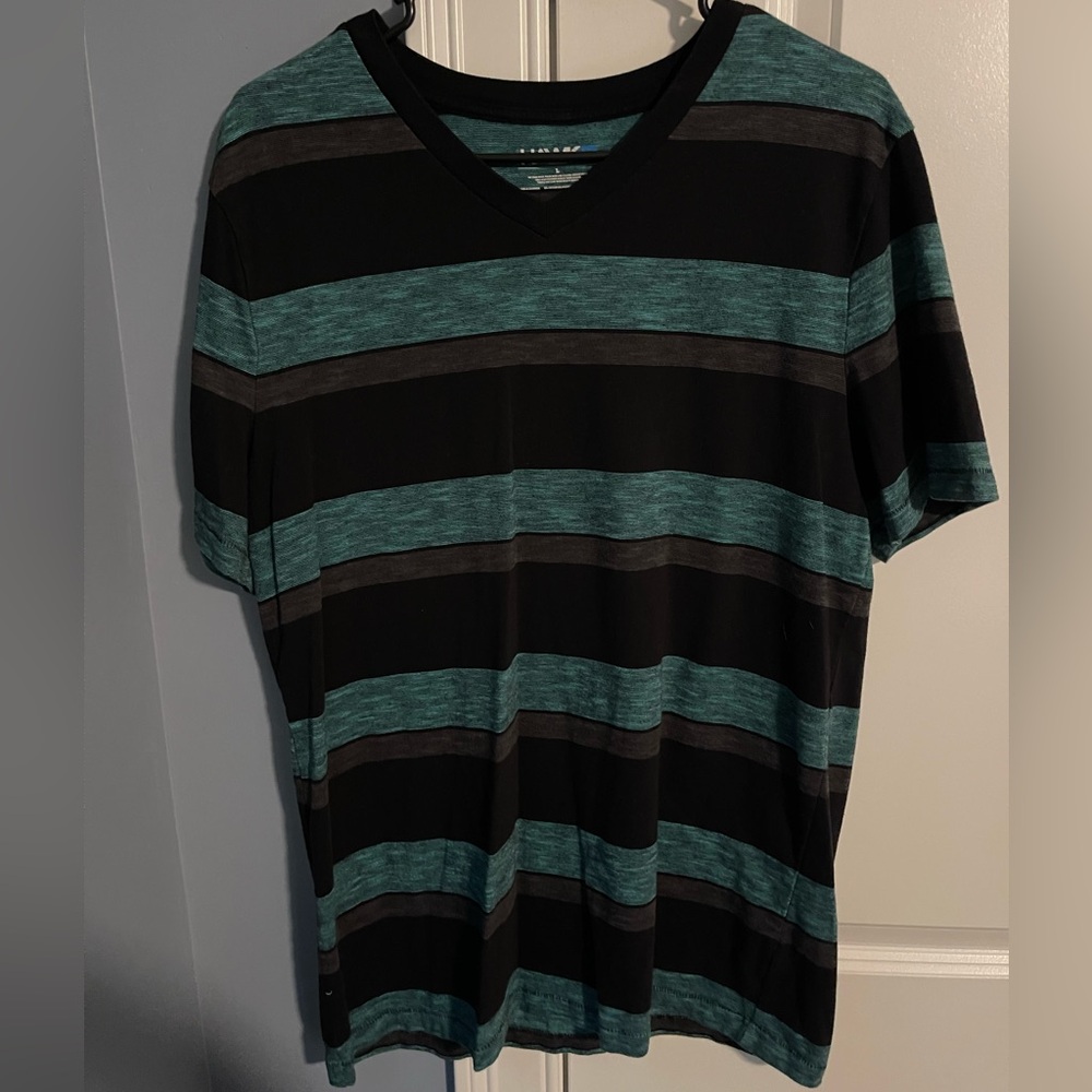Tony Hawk Men’s Large Short Sleeve Striped shirt